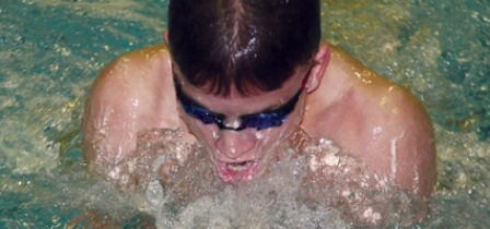 Norwich swims to second win